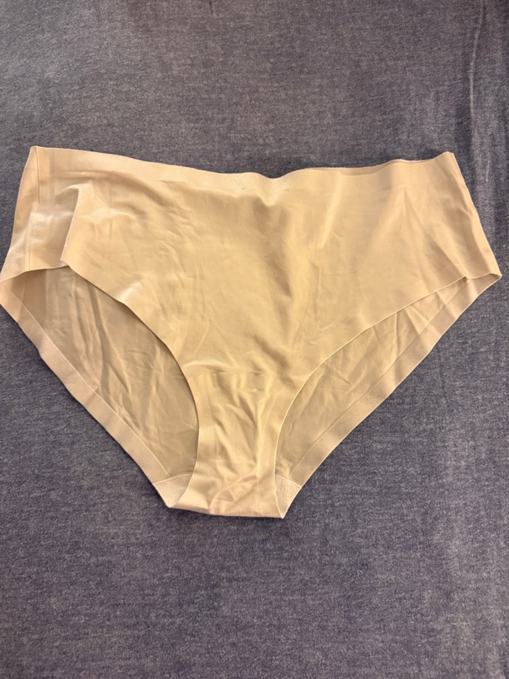 Victoria’s Secret Set of 2 Panties Size L 1 Black 1 Silver - Picture 5 of 13